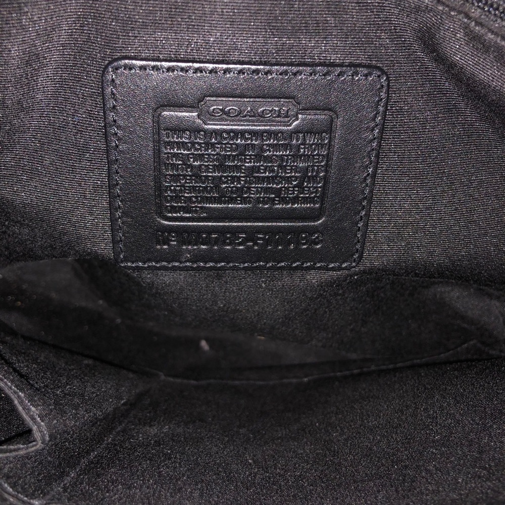 EUC Black Coach Crossbody-serial no M0785-F11193- 10x11 - Picture 4 of 5